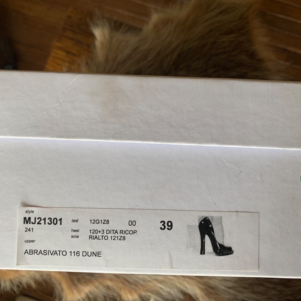 Marc Jacobs Dark Green Peep Toe Heels (SOLD) - Picture 7 of 8